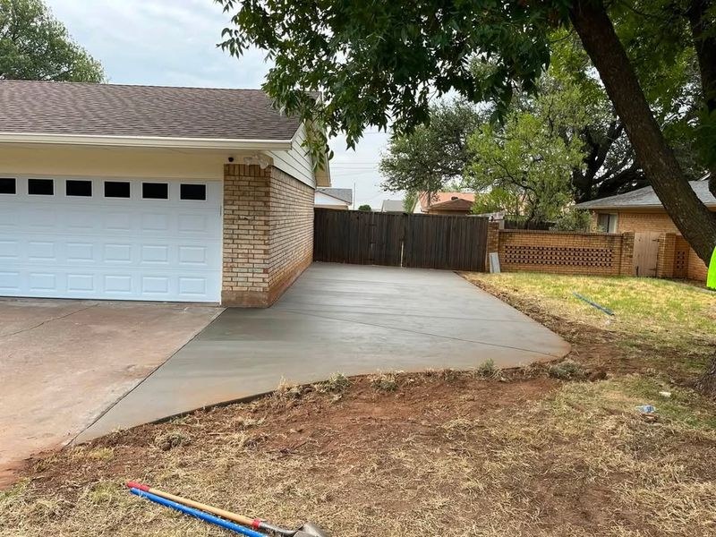 Rock of Ages Concrete crew finishing a new concrete slab in Wichita Falls, TX