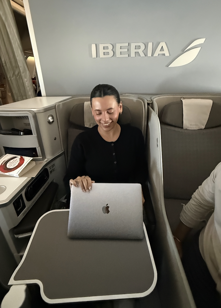 Giulia como Asistente Virtual
