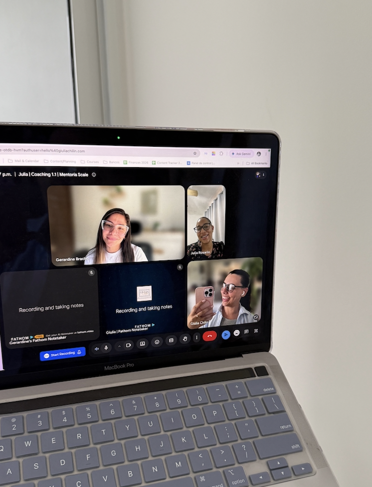 Giulia como Asistente Virtual
