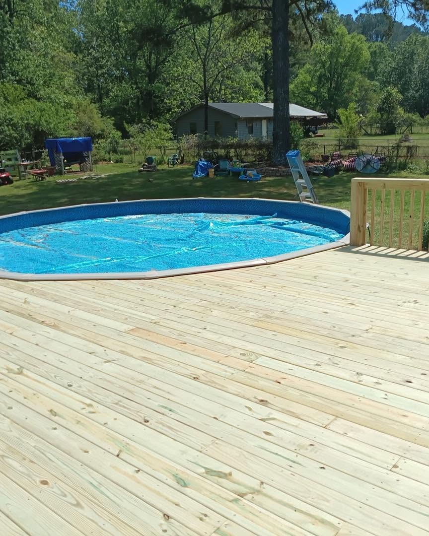 Custom pool deck built by Amen Brother Construction
