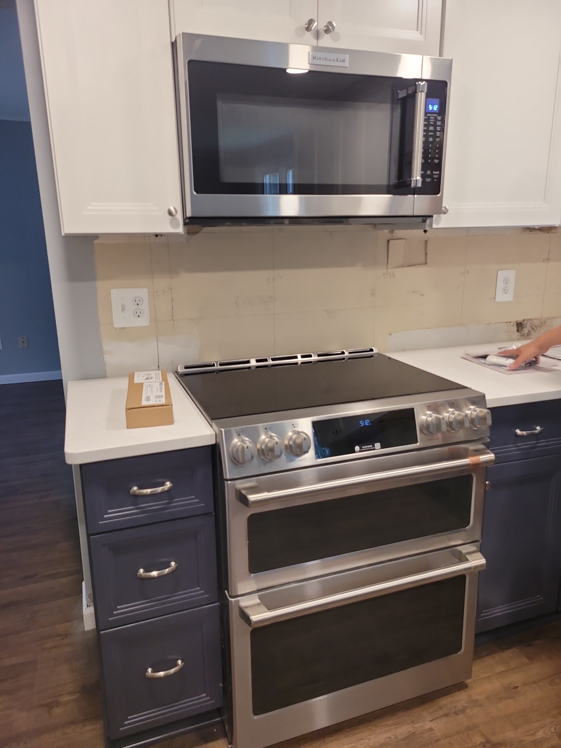 Range Hood & Ventilation