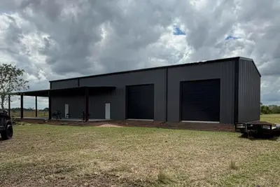 Half-Shop, Half-Barndominium