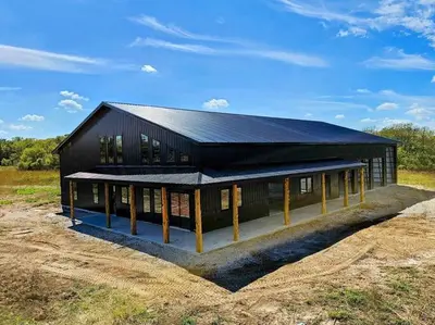 Barndominium, Half-Shop