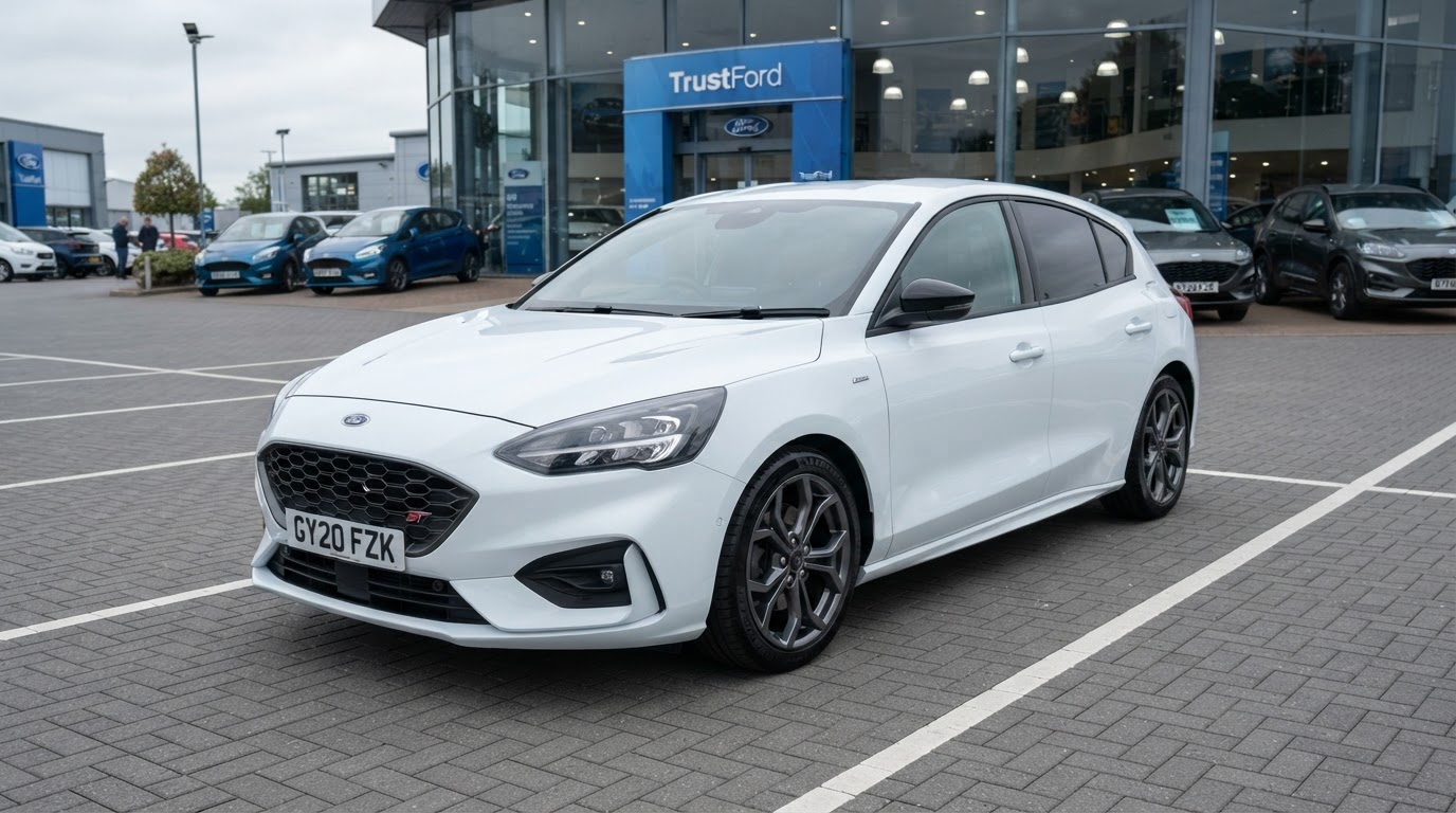 2020 Ford Focus — exterior, front three-quarter