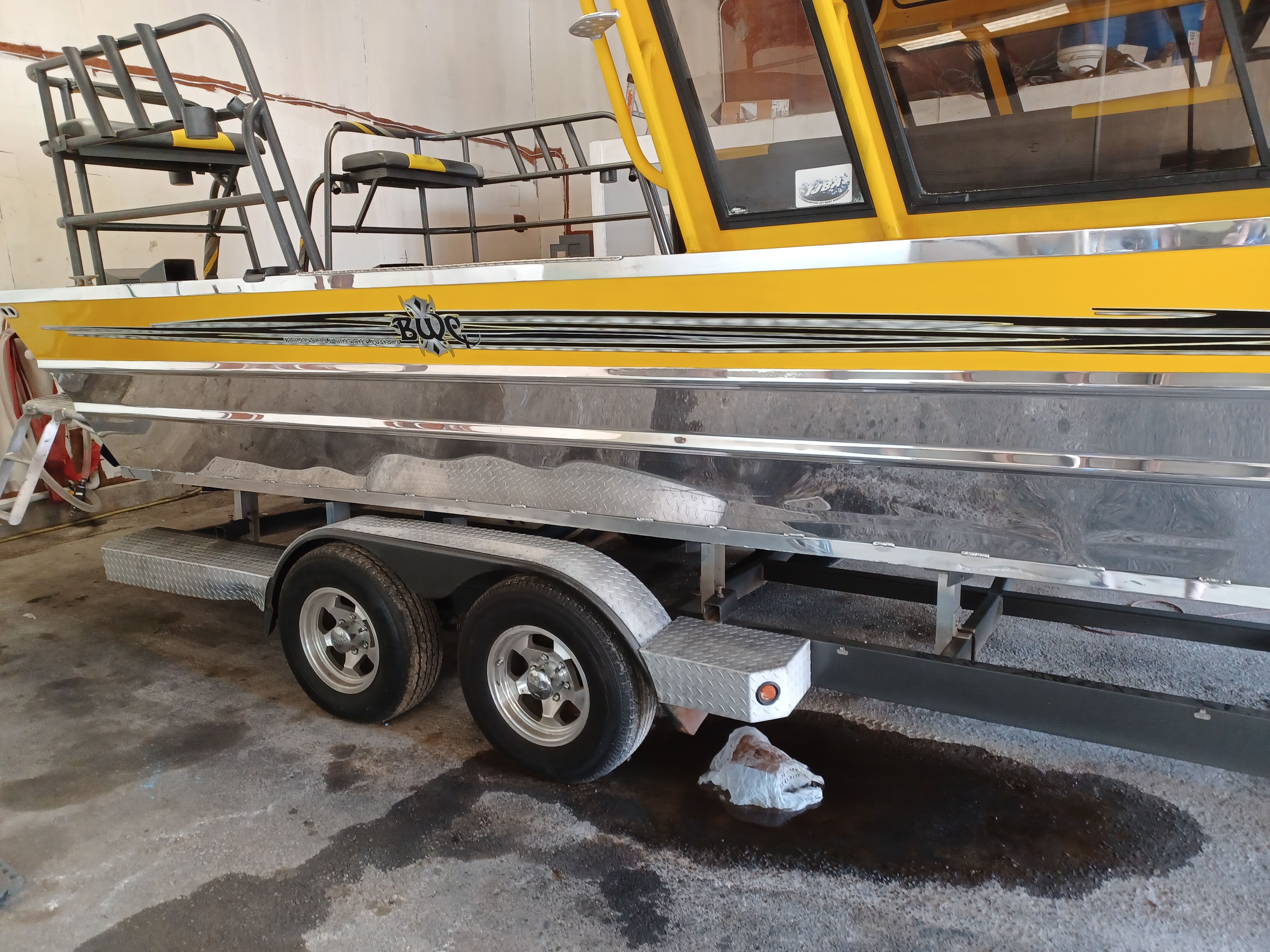 Boat Polishing