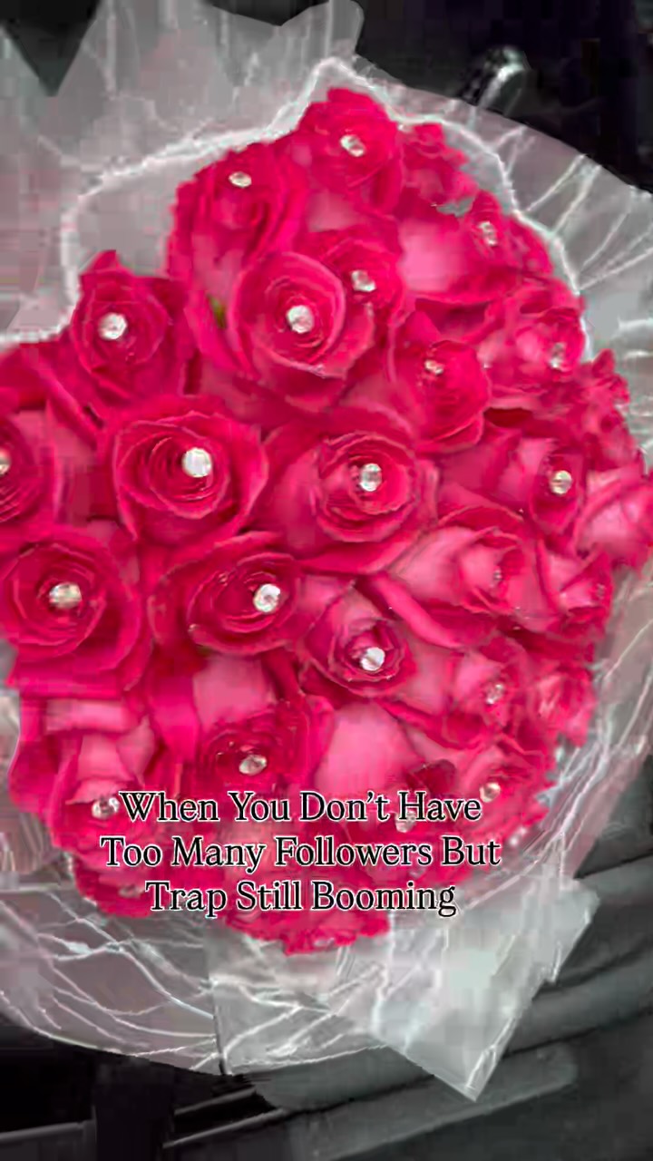 25 Count Rose Arrangement