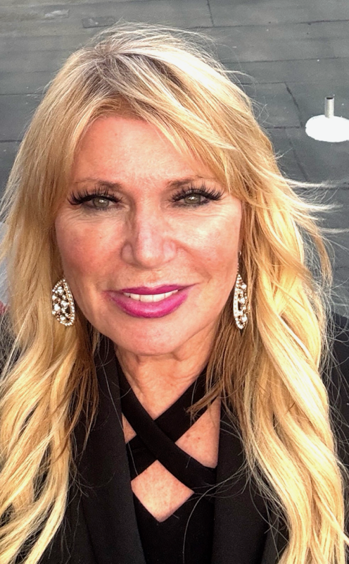 Portrait of Mary, host of Queen of Deals