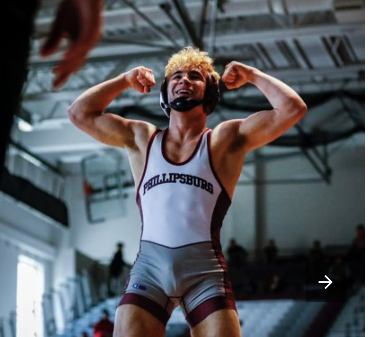 Este Built wrestlers on the awards podium