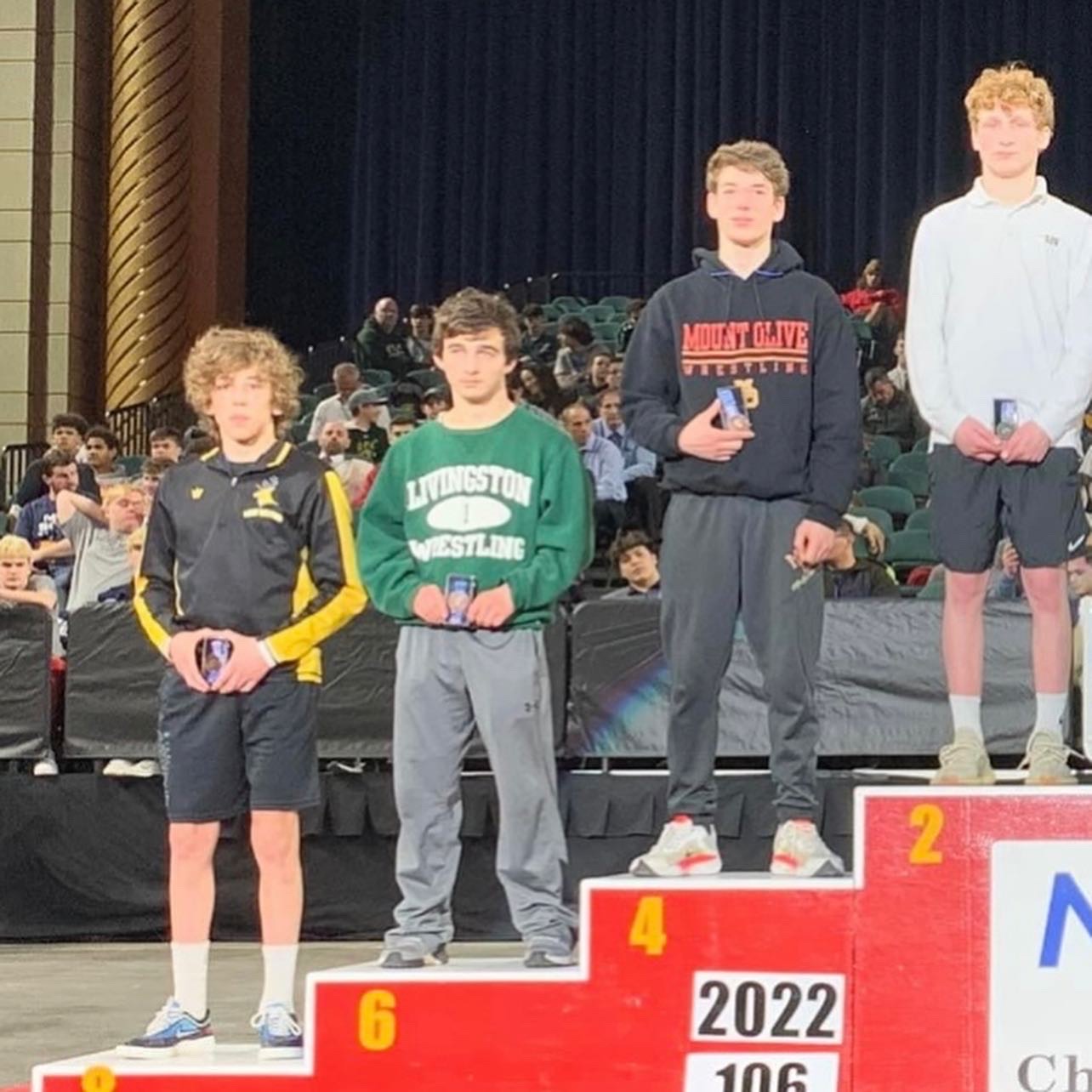 Este Built wrestler posing after a tournament