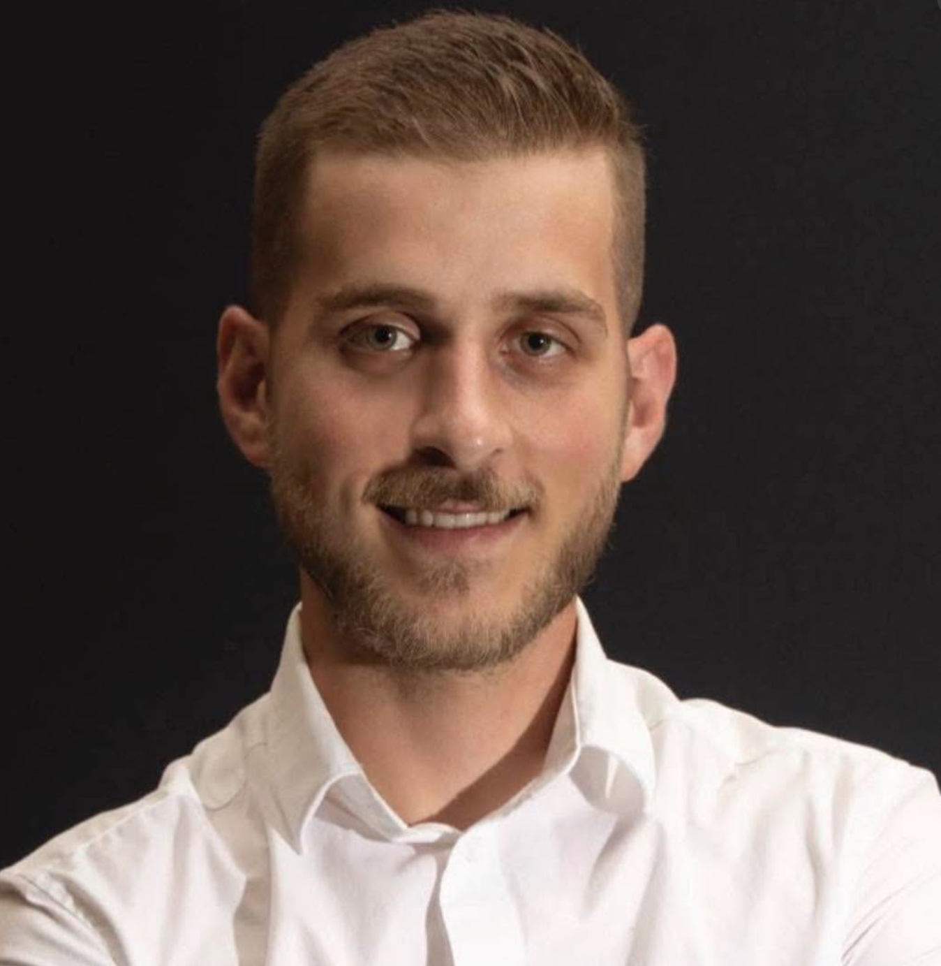 Frankie Beach, business consultant and entrepreneur