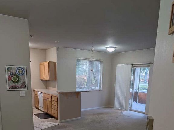 Recent sold home on 241st Ln SE