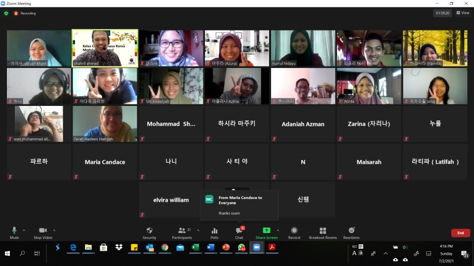 Sesi kelas online interaktif Bahasa Korea melalui Zoom bersama Ssem Shahril dan para pelajar