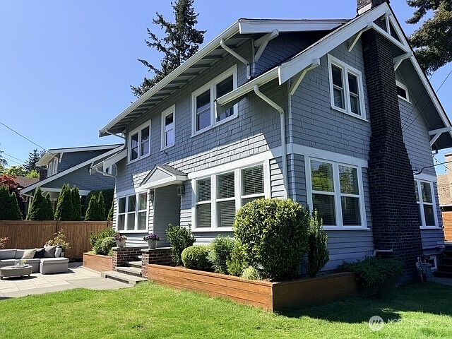 Recently sold home on Lynn St, Seattle