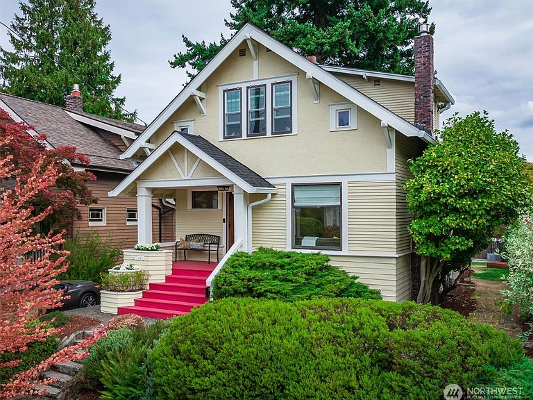 Recently sold home on 5th Ave W, Seattle