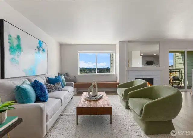 Recently sold home on 131st Ln SE, Unit H4, Bellevue
