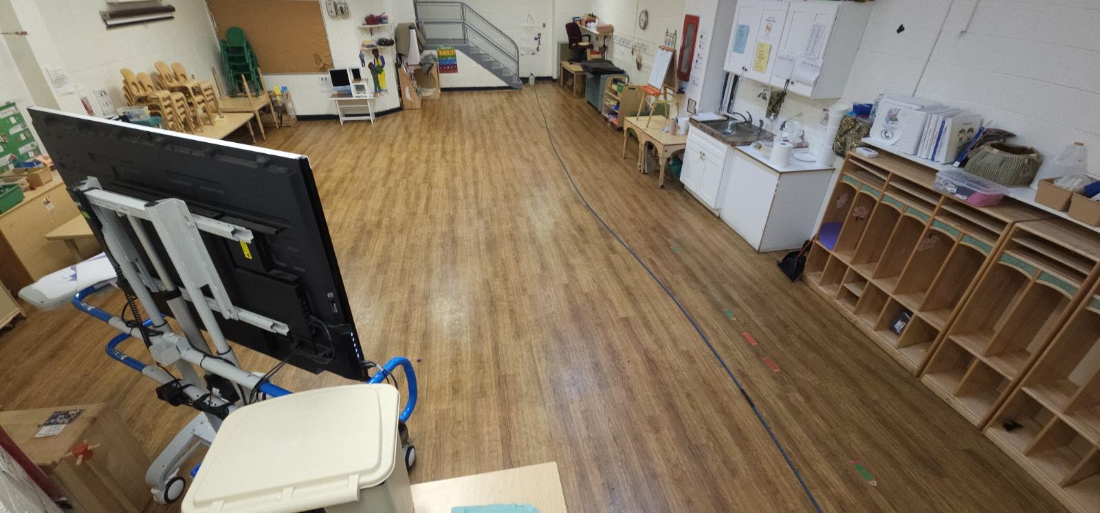 Storefront & Retail Hardwood Grain Strip & Polish