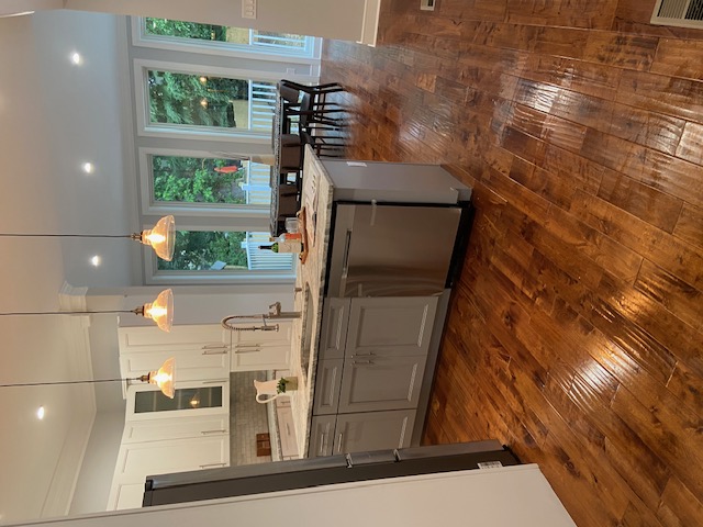 Sunlit Dining Room & Luxury Plank Floor Deep Polishing
