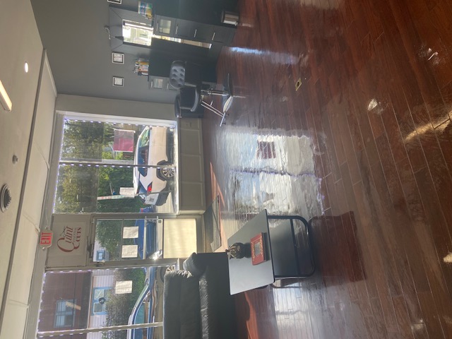 Salon Master Styling Chairs & Mirror Station Detailing