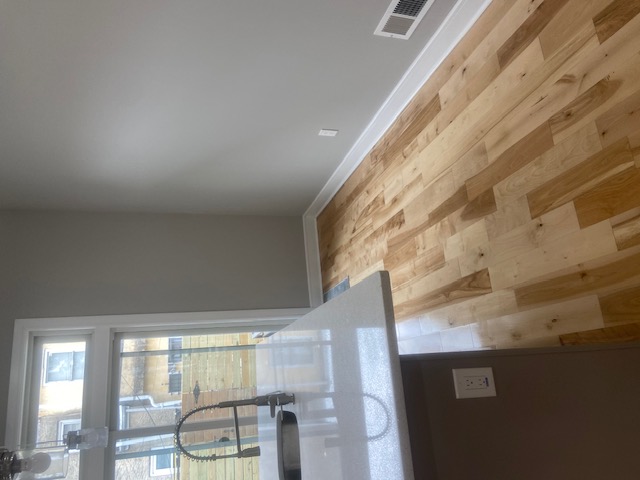Kitchen Quartz Counter & Hardwood Floor Dust Extraction