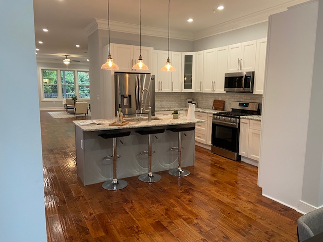 Finished Living Area Marble & Porcelain Tile Floor Polish
