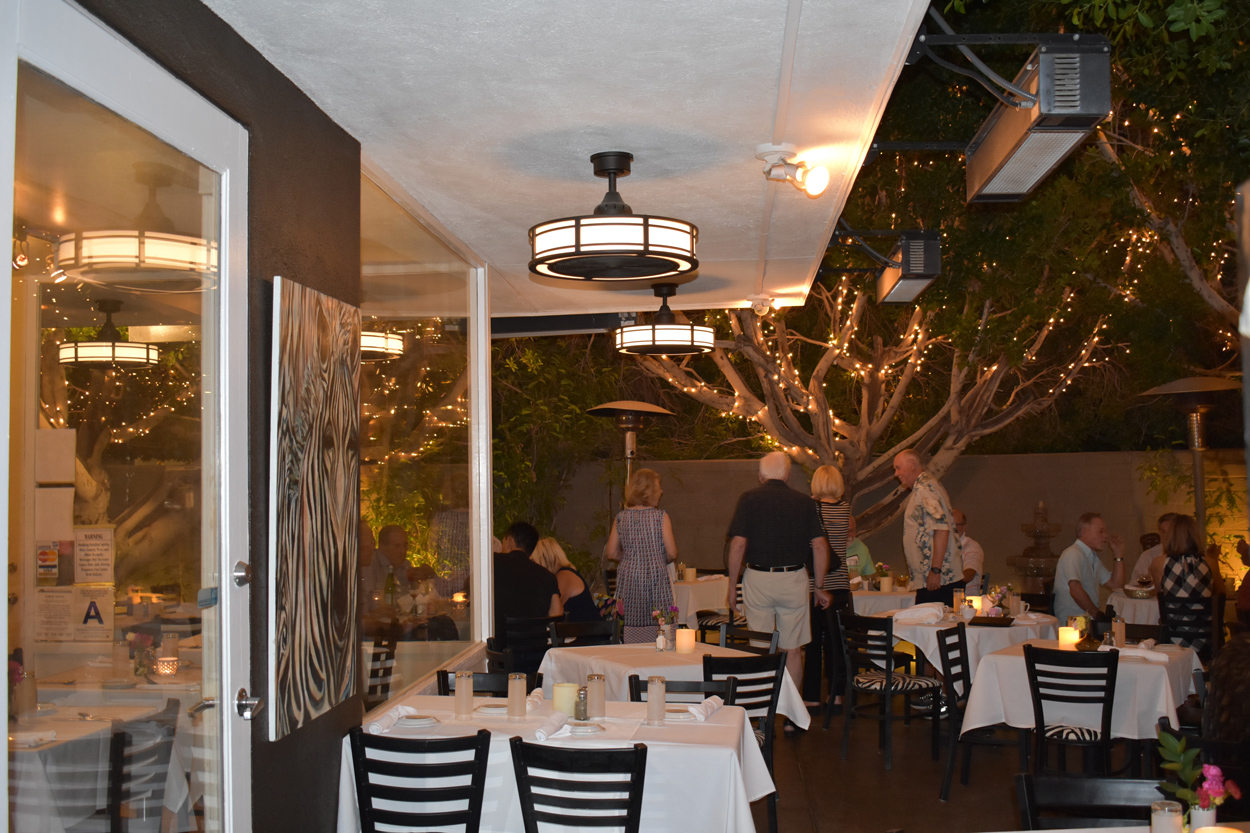 John Henry's Cafe restaurant